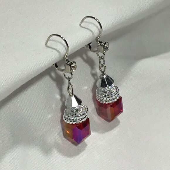 Fashion Charm Dangle Earrings (UC3) - Picture 2 of 5